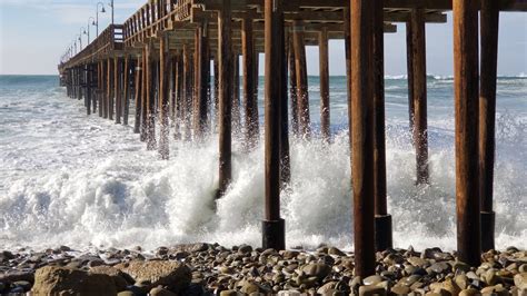 Ventura Pier closed due to high surf