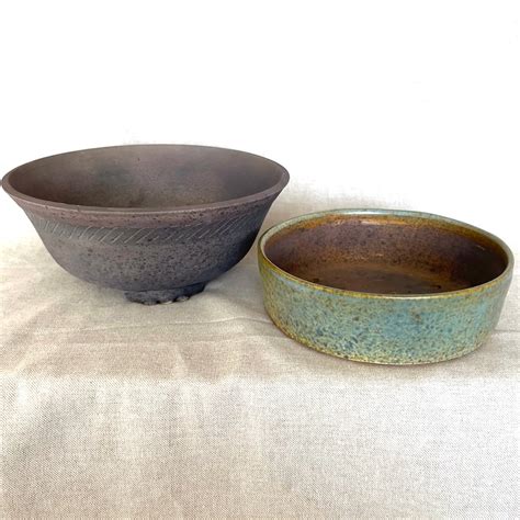 Bonsai pots set. Stoneware, handmade dark rusty pots. Ø 8 1/2 x 3 1/2.