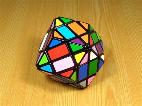 Rhombic Dodecahedron 4x4 LanLan (black, white) | Puzzle shop «Cut Corner Cubes»