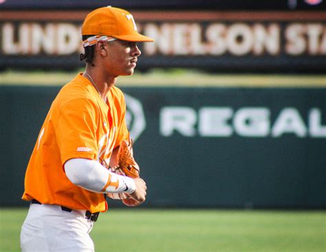 Former MLB Player David Dellucci Sings High Praise on 2022 Tennessee Vols Baseball - Sports ...