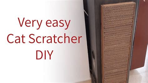 A very easy cat scratcher DIY tutorial - just cardboard!