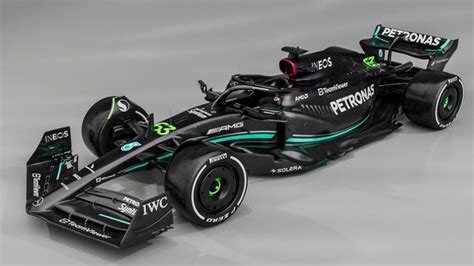 Mercedes-AMG PETRONAS F1 W14 in Details - Formula 1 Videos