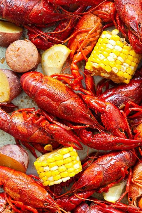 Crawfish Boil (The Best Crawfish Recipe!) - Rasa Malaysia