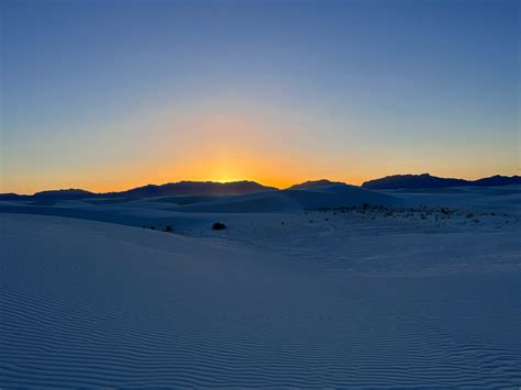 White Sands Sunset Video - Tom Ryan, Author