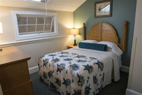 Cove at Yarmouth, Cape Cod Hotel - Year Round Resort | Rooms