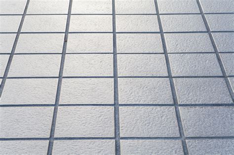 Why tile grout cracks | Saint-Gobain Weber Hong-Kong