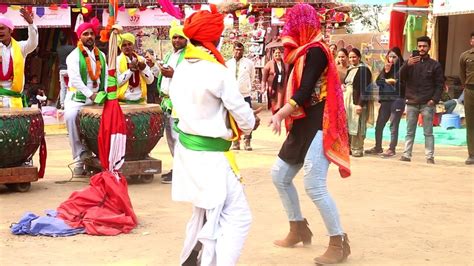 Traditional folk dance of Haryana, India - YouTube