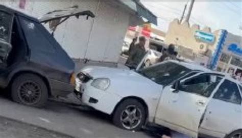 Kadyrovites stage shootout with Russian military near Mariupol. 7 civilians killed | Ukrainian news