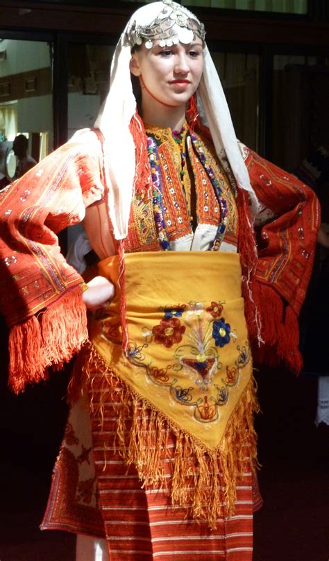 Traditional folk dancer, Bitola, Macedonia Gypsy Costume, Folk Costume, Medieval Clothing ...