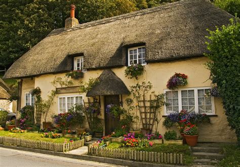 18 Gorgeous English Thatched Cottages – Britain And Britishness