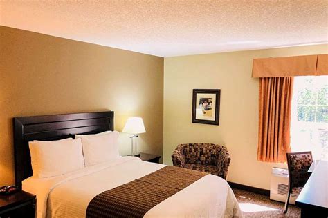 ECONO LODGE - Updated 2024 Prices & Inn Reviews (Okotoks, Alberta)