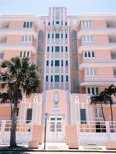 Miami Building, built during the 1930's in art-deco style, designed by ...