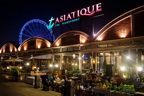 430+ Asiatique The Riverfront Stock Photos, Pictures & Royalty-Free Images - iStock