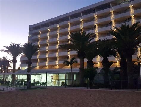 Ole Tropical Tenerife - UPDATED 2023 Prices, Reviews & Photos (Playa de las Americas, Spain ...