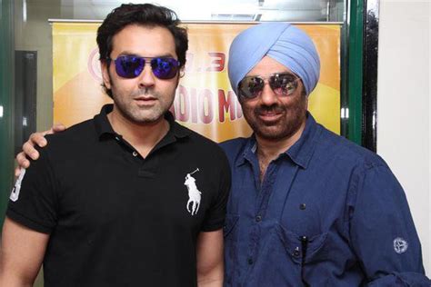 Dharmendra Deol And Sunny Deol - Desi Comments