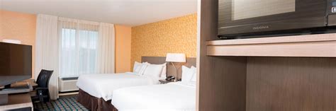 Hotel Rooms and Suites in Medina, Ohio | Fairfield Inn & Suites Medina