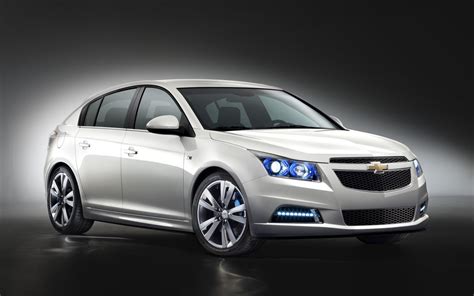 Review Chevrolet Cruze 2012 ~ Lab Automotive