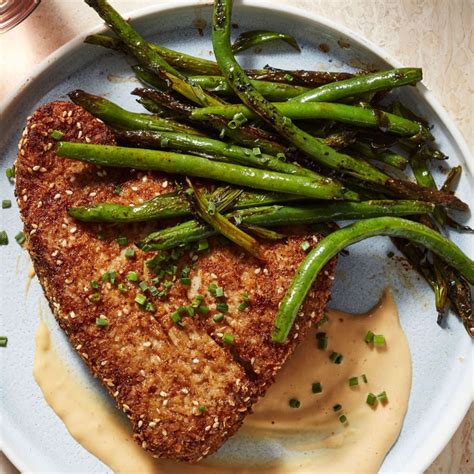 Japanese Crispy Tuna Steaks with Stir-Fried Green Beans | Recipe ...