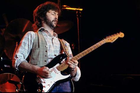 The Guitar Center Puts Eric Clapton's Legendary Stratocaster on Display ...