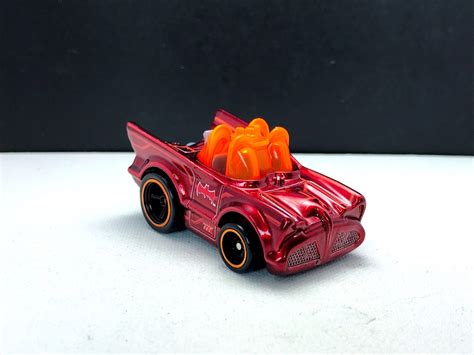 2023 Hot Wheels Super Treasure Hunt STH # Classic TV Series Batmobile, Loose | eBay