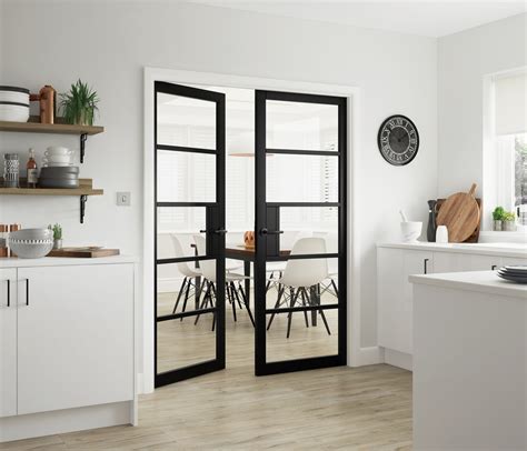 Crittall-Style Doors Guide | Homebuilding