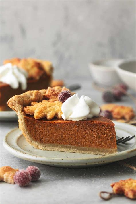 BEST Easy Pumpkin Pie Recipe | Creme De La Crumb