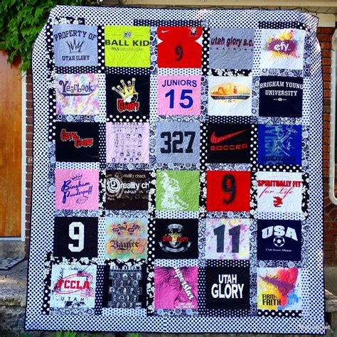 MARION MCCLELLAN : Custom T-Shirt Quilt