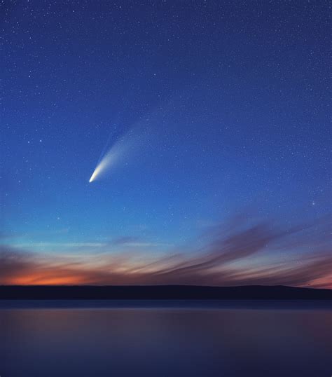 See What Comet Neowise Looks Like From This Video Taken At The International Space Station ...