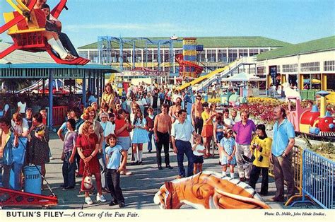 Butlins Filey - Amusement Park (postcard, early 1970s) | Butlins, Amusement park, Butlins holidays