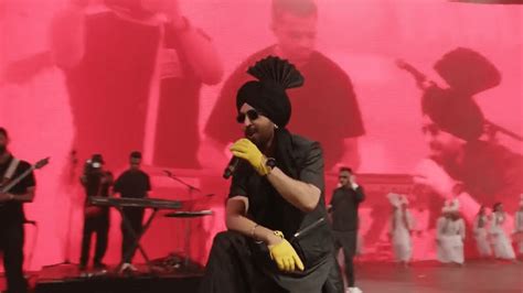 Diljit Dosanjh Makes History as First Punjabi Singer to Perform at ...