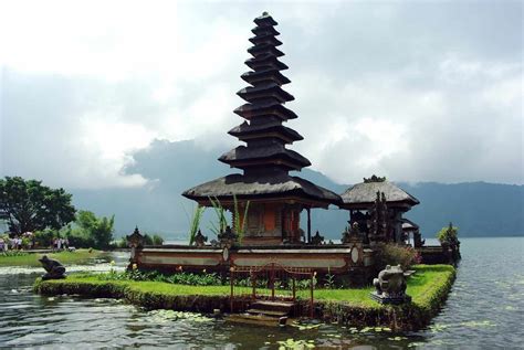 Book Indonesia Holiday Packages | Cheap Indonesia Tour Packages