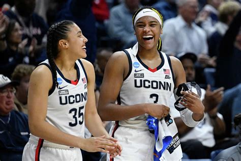 UConn women’s vs. Baylor in NCAA Tournament: Time, TV, starters