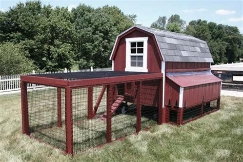 Barn style 4x8 Chicken Coop Plans with Run Step by Step Gambrel Hen ...