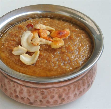 Barnyard Millet Sweet Pongal Recipe (Kuthiraivali Sakkarai Pongal) by ...