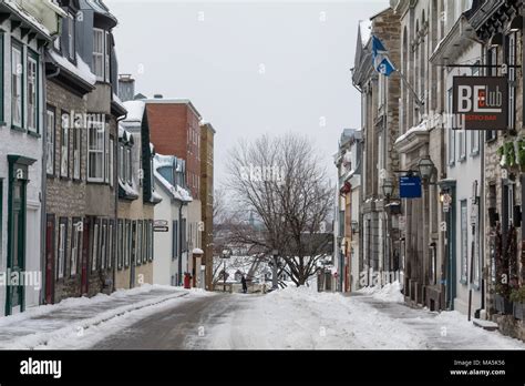 Quebec snow city hi-res stock photography and images - Alamy