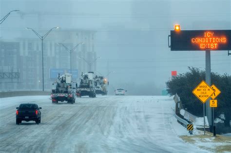 Texas Officials Promise Power Grid Will Hold for Winter Storm - The New ...