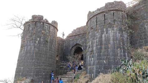 Tanaji Malusare Memorial | Tanaji Kada | Sinhagad | Kondana Fort - YouTube