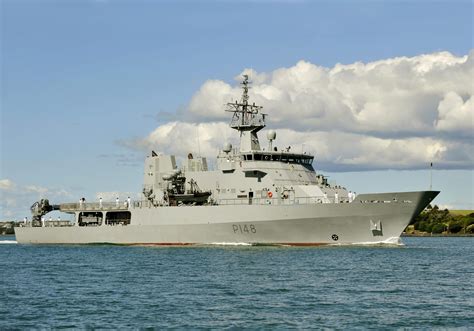 HMNZS Otago Offshore Patrol Vessel — National Museum of the Royal New Zealand Navy