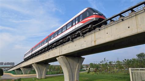 China’s First Maglev Train - BuiltWorlds