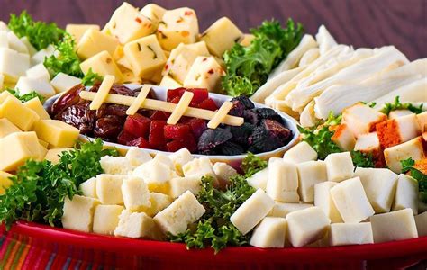 V&V Supremo® Cheese Platter | Cheese For Every Cheese Lover