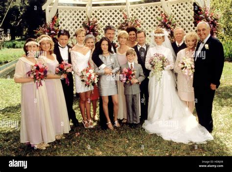 Tom skerritt picket fences hi-res stock photography and images - Alamy