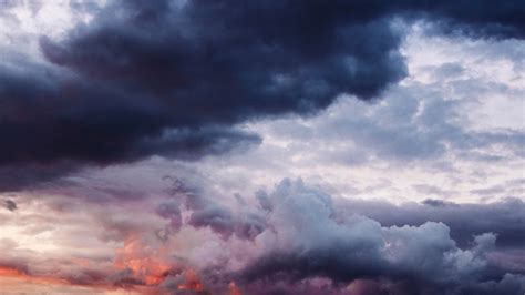 Cielo nublado, nubes espesas Fondos de pantalla | 2560x1440 QHD Fondos de descarga