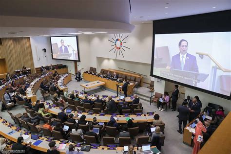 PM Pham Minh Chinh attends UN Climate Ambition Summit, pandemic preparedness meeting in New York