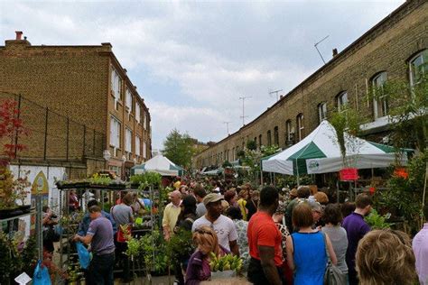 Columbia Road Flower Market is one of the very best things to do in London