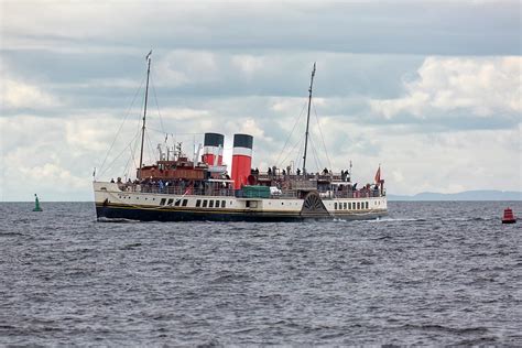 The Waverley Paddle Steamer Photograph by Derek Beattie - Fine Art America