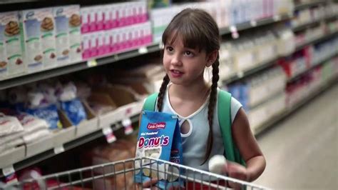 Little Debbie Mini Powdered Donuts TV Spot, 'Grocery Store' - iSpot.tv