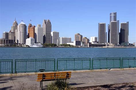 Detroit Neighborhoods: A Guide | ApartmentGuide.com