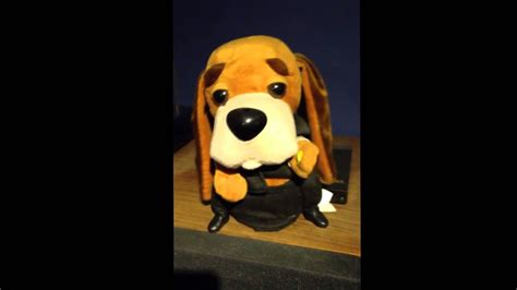 Dog Singing: Hound Dog by Elvis Presley - YouTube