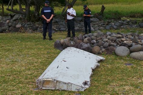 MH370 Flaperon Is Confirmed as First Debris from Missing Malaysia ...