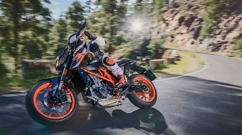 KTM 690 DUKE R specs - 2016, 2017, 2018 - autoevolution